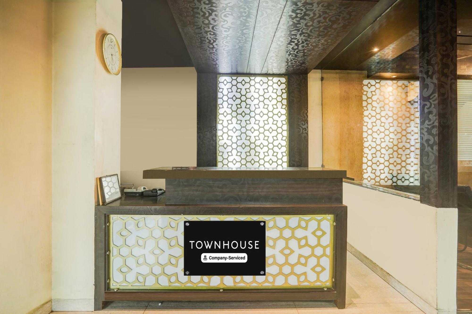 Super Townhouse Sikar Road Jaipur Formerly Hotel Aroma Inn Eksteriør billede