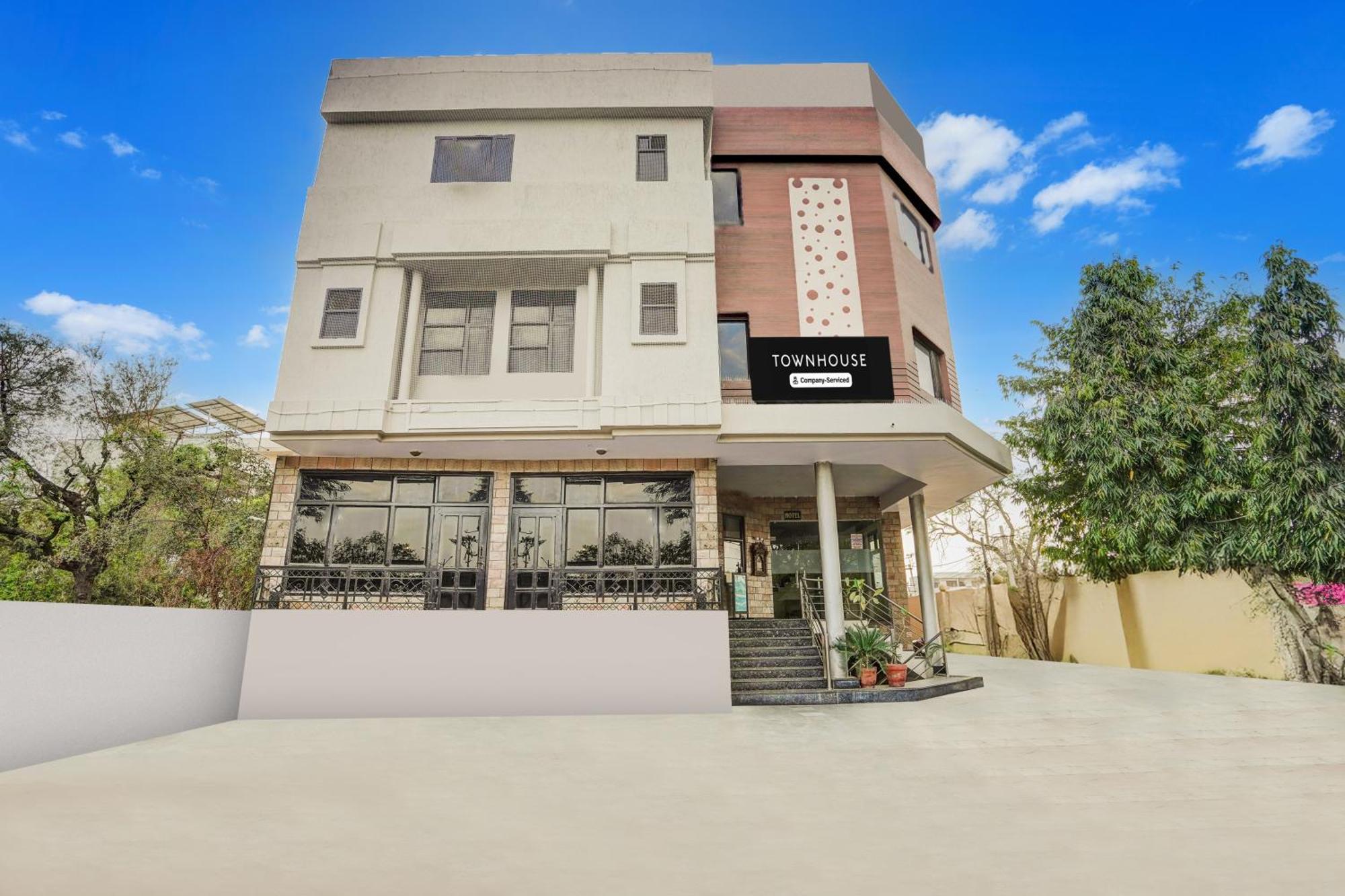 Super Townhouse Sikar Road Jaipur Formerly Hotel Aroma Inn Eksteriør billede