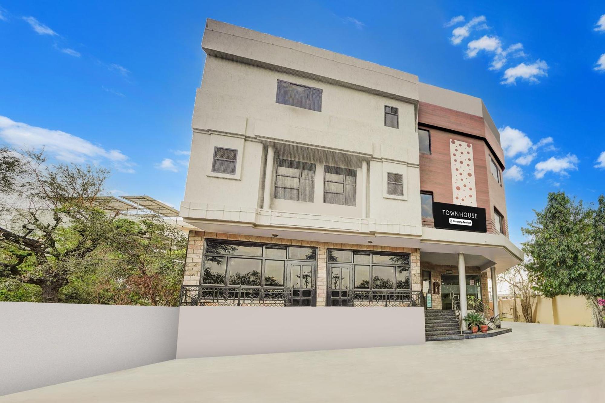 Super Townhouse Sikar Road Jaipur Formerly Hotel Aroma Inn Eksteriør billede